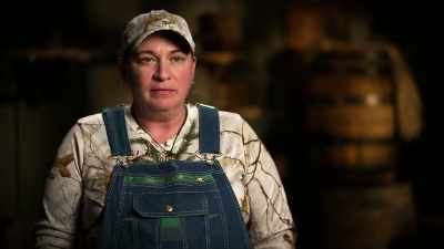 [digger] kacey, you got
you a solid game plan? - Moonshiners: Master Distiller