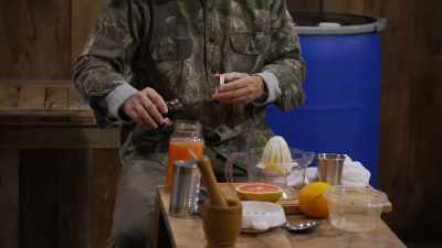 [digger] oh, you can tell - Moonshiners: Master Distiller