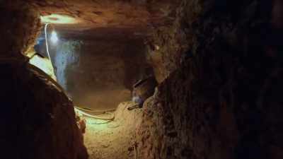Digging for opal
seven times faster than by hand, - Outback Opal Hunters