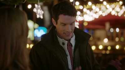Dillon, tell me
what you know now, - Cloudy with a Chance of Christmas