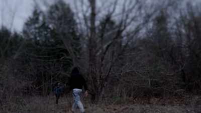 Dimond:
SHE WOULD SPEED UP
AND SLOW DOWN, - Chandra Levy: An American Murder Mystery