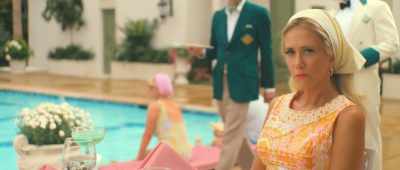 - [Dinah] Oh, yeah.
- [Evelyn chuckling] - Palm Royale