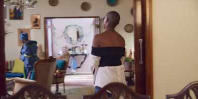[Dineo] [in Tswana] When
the Twalas arrive here tomorrow, - How to Ruin Christmas