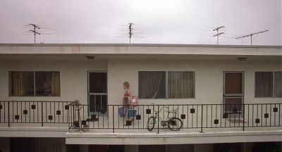 Dingbats that's what they're called - Slums of Beverly Hills