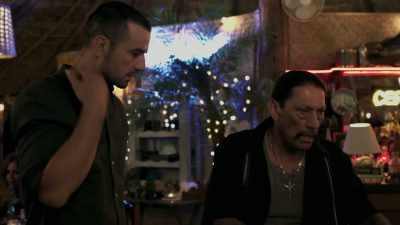 Dinner is over,
okay, let's go back, okay? - La Llorona