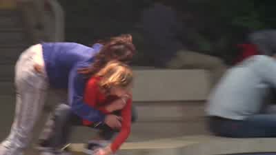- ¡Dios mío, ahí está Jason! - Mean Girls