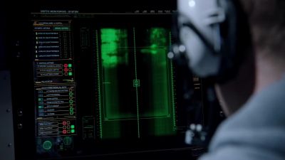 - Direct hit, sir.
- How many detonations? - The Last Ship