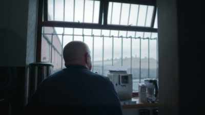- [Director] Describe your life. - Liverpool Narcos
