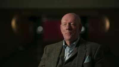 - [Director] How would
you say my name is Steve - Liverpool Narcos