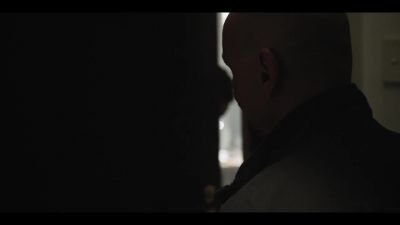 DIRK:
Hello? - Mr Inbetween