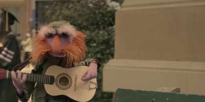(DISCORDANT NOTE PLAYS) - The Muppets Mayhem