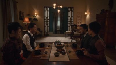 (distant coughing) - Murdoch Mysteries