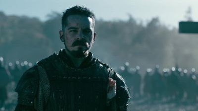 [distant shouting] - Vikings