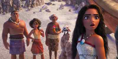 [distant thunder rumbles] - Moana 2