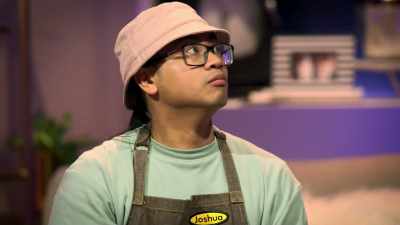 (distorted):
And they are... And they are... - Secret Chef