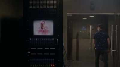 [DISTORTED]: Max, you really
shouldn't have done that. - Ghosted