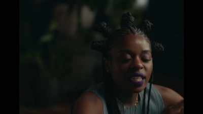 (distorted): This is what
it's like to be in a relationship - Random Acts of Flyness