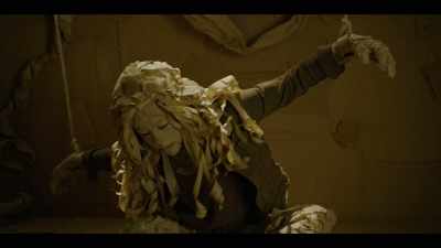 Distract her.
And don't let it leave this room. - Dave Made a Maze