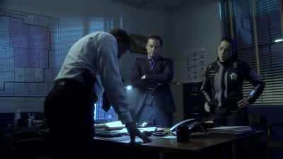 District 21, this
is Captain Wolf. - APB