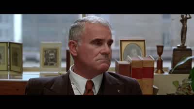 District attorney loew? - L A  Confidential