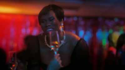 (Divine laughing) - Fighting to Be Me: The Dwen Curry Story