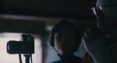 Do me a favour,
get me the uh... my shutter uh, yeah. - Minamata