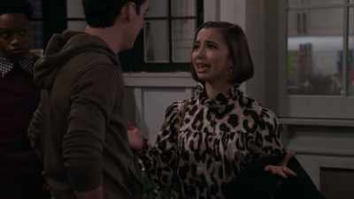 Do any of you even know me?
I'm Celia. - Call Your Mother
