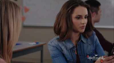 Do they do that for everyone
or just for the couples who-- - Valentine in the Vineyard