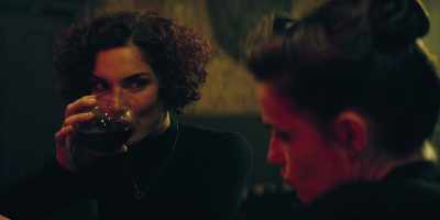 Do you ever find it difficult
to understand people? - The Peripheral