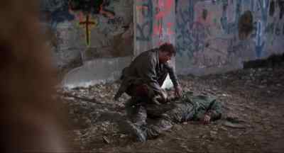 - Do you ever get used to it?
- Used to what? - Cyborg
