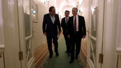 Do you get lonely at night,
when you walk the corridors? - The Putin Interviews
