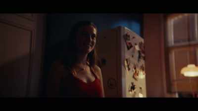 -Do you guys want something to drink?
-Water. - Happy Ending