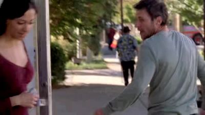 Do you have a cell phone? Uh... - Prison Break