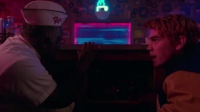 -Do you have a gun in here, Pop?
-No. - Riverdale