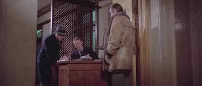 - Do you have a pass for Dr Bradley?
- Good morning, sir. - Meteor
