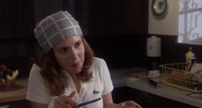 Do you have a thing about older women - Shampoo