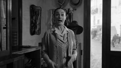 Do you have anything else? Altri? Altre? - RIPLEY