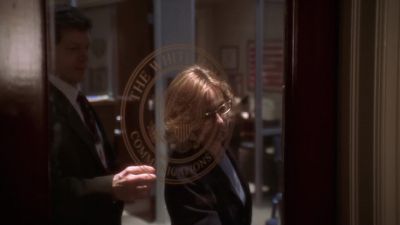 - Do you have anything?
- No. - The West Wing