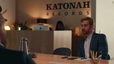 -Do you have another copy?
-* Hi, I'm Dave * - DAVE