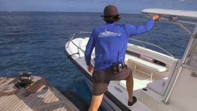 - Do you have enough little bags?
- We only have four. - Below Deck Down Under