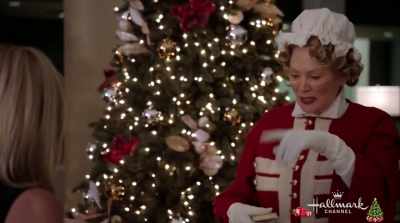 Do you have one of those map
things on your phone thingy? - A Shoe Addict's Christmas