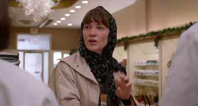 Do you have... some kind
of laminated chart, - Where'd You Go, Bernadette