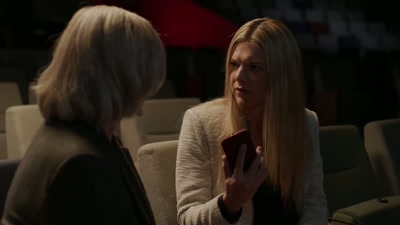 Do you have the boyfriend's name?
- No. - A Podcast to Die For