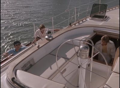 Do I detect an accent? - Miami Vice