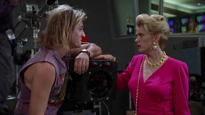 Do I frighten you No - Wayne's World