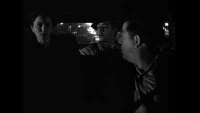 - Do I go alone?
- No, you go back to your hotel and wait. - Out of the Past