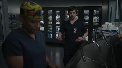 Do I have the power
to fire residents? - The Good Doctor