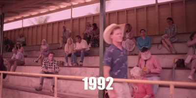 Do I look like I
run this auction? - Joe vs Carole