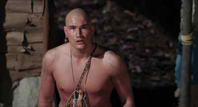 - Do you keep the man, Omri?
- Just the bow and arrow. - The Indian in the Cupboard