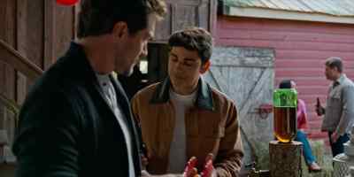 Do you know if Charlotte
is, you know, seeing anyone? - The Wish Swap